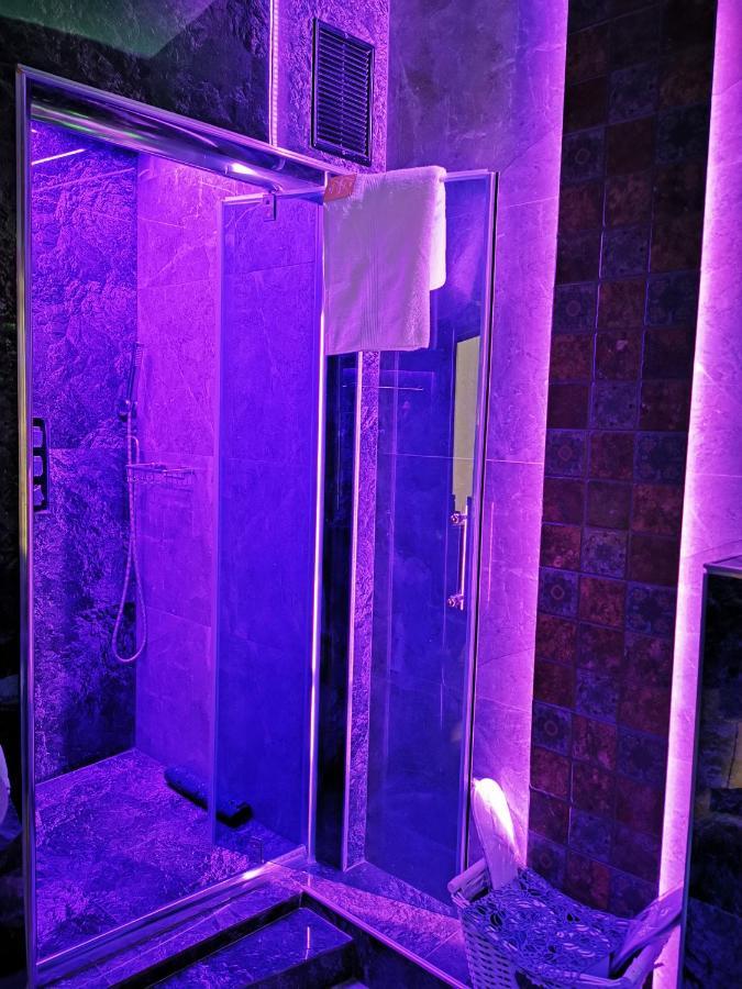 Crystal Central Apartment Braşov Dış mekan fotoğraf